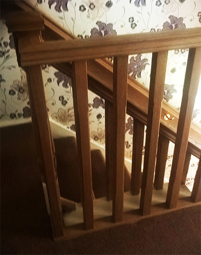 Photo 069 - Handrails